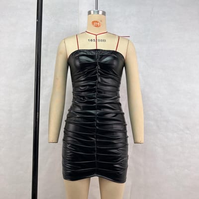 Dames Herfst en Winter Sexy Strapless Taille-verpakkende Rok PU Leer Geplooide Jurk L