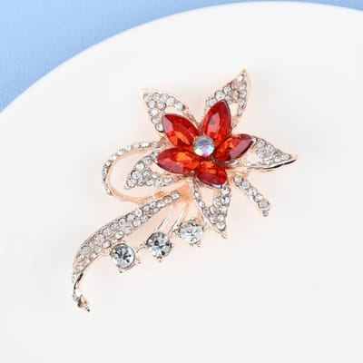 Broche élégante en or rose avec fleur pour femme, bijoux de style, belles broches en cristal et strass, cadeau white