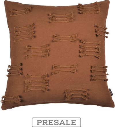 Uneven Ruffle Coconut Kussen | 45 X 45 | Sierkussen Voor Woonkamer Of Slaapkamer