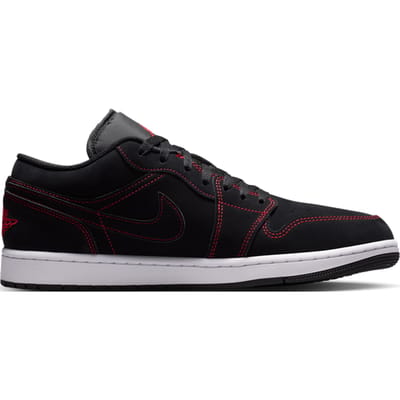 Jordan 1 Low Sneakers Heren - Zwart - Maat 42 - Mesh/Synthetisch