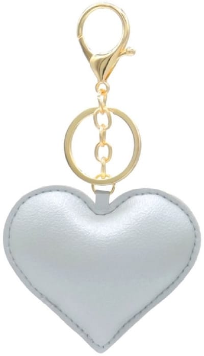 Gemakkelijk om erbij te hebben, deze lieve, leuke en kussenzachte sleutelhanger in een mooie kleur. Handig voor aan de tas, sleutelbos, of om op te hangen als decoratie. Koop deze sleutelhanger voor jezelf of geef hem bijvoorbeeld cadeau.