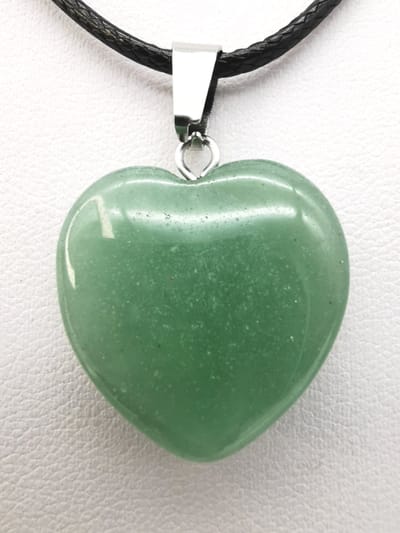 Edelsteen - Groene Aventurijn - hartje Hanger met - gratis - zwart - wax koord Ketting - 40cm + 5cm Verstelbaar - Alle kinderen hebben een natuurlijke aantrekkingskracht op edelstenen.
