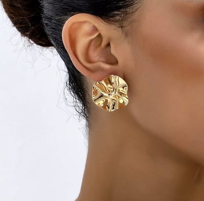 Oorbellen Set - Kleur: Goud - Luxe Oorbellen - Hoge Kwaliteit - RVS / Roestvrijstaal / Stainless Steel - Oorhangers / Oorknopjes - Inclusief Luxe Cadeauverpakking - Moeder / Moederdag - Vrouwen - Bloemen / Feest / Party - Luxury Earrings