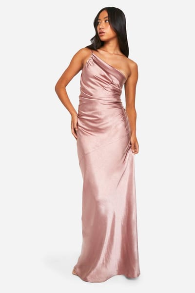 boohoo Dames Bruidsmeisje Satijn Asymmetrische Maxi-Jurk | Nerts | Maat: 42