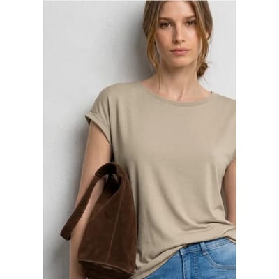 Shirt met boothals en decoratieve tape
