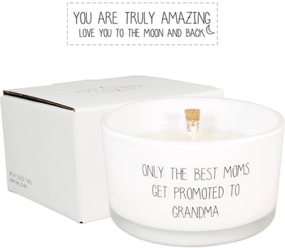 MY FLAME | Flessenpost kaars - Only the best moms get promoted to grandma - Fresh Cotton