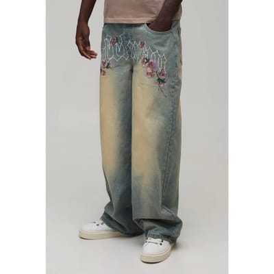 Baggy Jeans Met Geborduurd Bloemmotief Bij Het Kruis | Bleach Wash | Size 28R