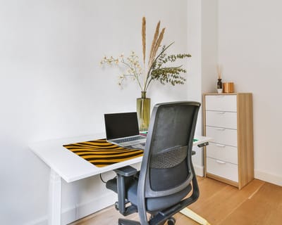 Coloray Bureau Onderlegger - Moderne beeldhouwkunst Computer Mat - 100 cm x 50 cm - Veelkleurig Bureau Onderlegger - Bureau Pad - Bureau Mat - Bureaumat - Onderlegger Bureau