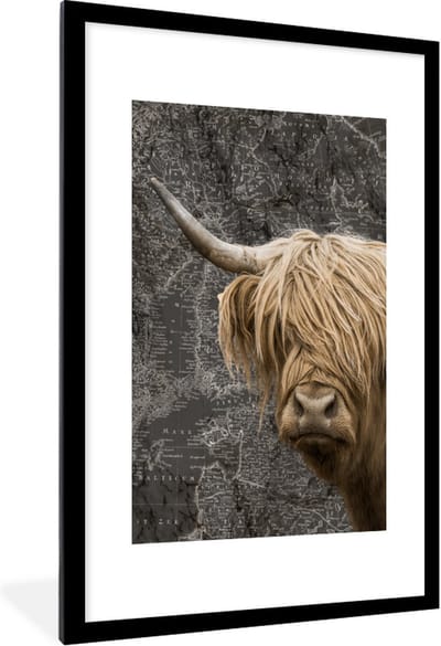Poster in lijst - Fotolijst 60x90 cm - Posters - Schotse hooglander - Koeien - Wereldkaart - Posterlijst zwart - Decoratie - Wanddecoratie woonkamer - Muurdecoratie slaapkamer