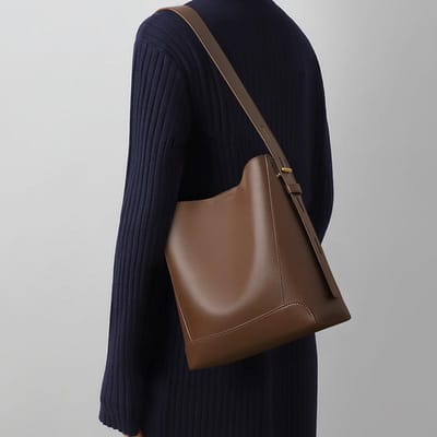 Emmertas voor Dames Herfst en Winter Nieuwe Crossbody Tas Grote Capaciteit Echt Leer High-end Handtas voor Dames Tas black