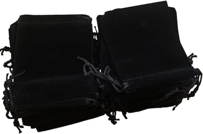 Verpakking van 50 fluwelen zakjes, zwarte fluwelen zakjes, kleine fluwelen zakjes, snoepzakjes, kerstcadeautjes, geschikt voor sieraden, oorbellen en sleutelhangers - 5*7 cm