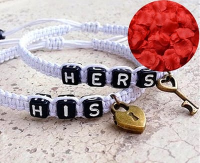 His & Hers Armband Set + Rozenblaadjes = Valentijn Pakket voor Hem en Haar - Valentijnsdag voor Mannen Cadeau Kadootjes