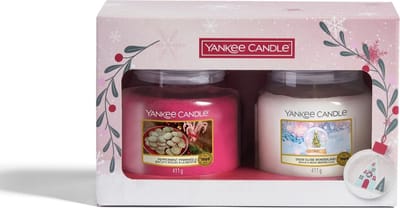 Yankee Candle - Snow Globe Wonderland 2 Medium Geurkaars Gift Set - Peppermint Pinwheels en Snow Globe Wonderland