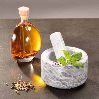Vijzel met Stamper van Porselein Ø 13 Cm - Wit Marmer - Fijnstampen en vermalen van Kruiden - Vijzel en stamper Afm. 13 x 13 x 8 Cm. - WIT
