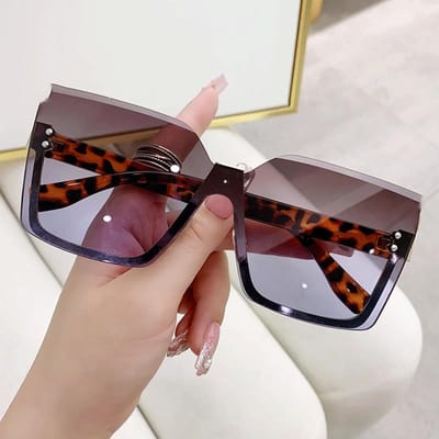 Nieuwe Randloze Vierkante Zonnebril Dames Designer Mode Zonnebrillen Dames Buiten Reizen Brillen UV400 Oculos De Sol