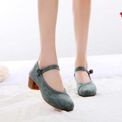 Retro Damesschoenen Chinese Stijl Hoge Hak Geborduurde Schoenen Elegante Damespumps Mary Jane Schoenen Damesschoenen 37 beige