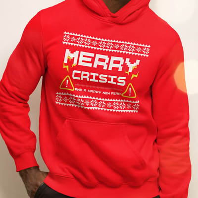 Foute Kerst Hoodie Rood Merry Crisis & A Happy New Fear XS - Uniseks Pasvorm - Kerstkleding Voor Dames & Heren