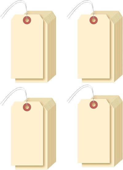 50 blanco verzendlabels met draadogen, Manila labels met gat, 12,2 x 6 cm, perfect voor het labelen van buitenartikelen, bagage en voorraadbeheer.