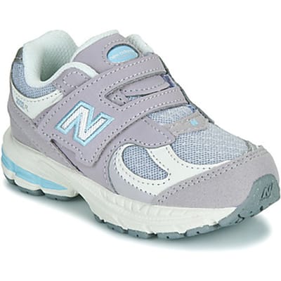 New Balance  Lage Sneakers 2002