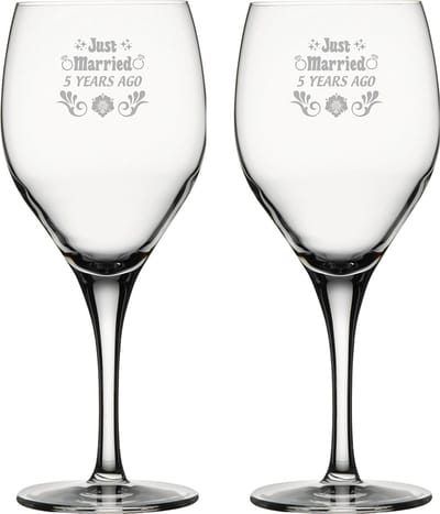 Gegraveerde set witte wijnglazen 34cl Just Married 5 years ago