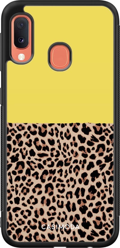 Casimoda® hoesje - Geschikt voor Samsung Galaxy A20e - Luipaard Geel - Zwart TPU Backcover - Luipaardprint - Geel