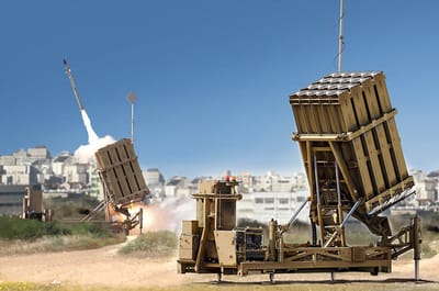 Trumpeter Modelbouwpakket Militaire voertuigen - 01092 Iron Dome Air Defense System Plastic - 1:35 - Modelbouw