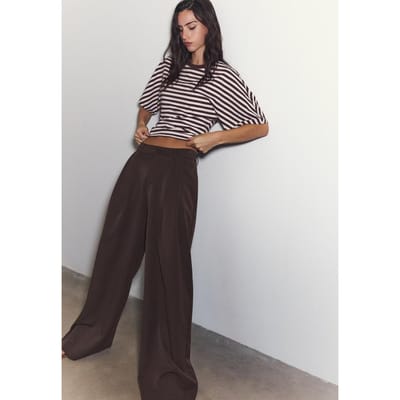 Stradivarius Nette broek met wijde pijpen en plooien  Bruin 32