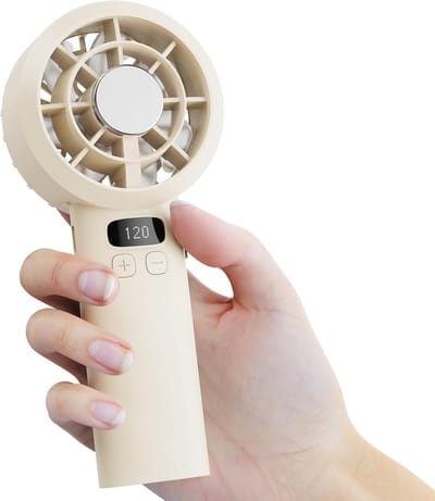 Mini draagbare zakventilator - USB oplaadbaar, instelbare windsnelheid, LED-display, stille persoonlijke ventilator, essentieel accessoire voor zomerse buitenactiviteiten, reizen, thuis en op kantoor - beige
