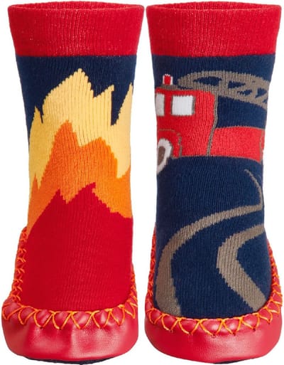 Playshoes kinderschoenen in hutvorm: brandweer en marine