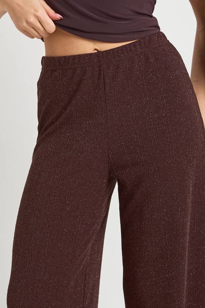 boohoo Dames Glitter Ribstof Wijde Pijpen Broek | Chocolate | Maat: 6