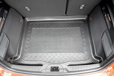 Kofferbakmat Ford Focus hatchback (vloer in lage stand, met mini reservewiel) 2018-heden - Guardliner