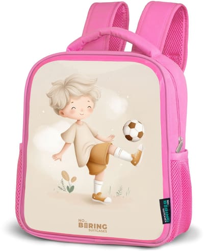 NoBoringSuitcases.com® - Rugzak roze - Schooltas meisjes - Jongen met een voetbal in beige kleuren - Kinder rugtas meisje - Boekentas kind - Kinderrugzak voor school - Schoolrugzak