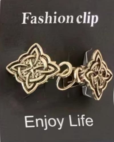 Vestsluiting - clip - vierkant - Keltische klaver cirkel symbool en - ring in midden - voor - vest - Gehaakt omslagdoek - sjaal - antiek goudkleurig.