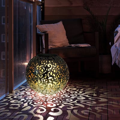 Solarlamp zonnebol voor buiten zilverkleurige insteeklamp oosters lichteffect en aardpiek, 1x LED 3000 Kelvin, DxH 18,5x54 cm, set van 2
