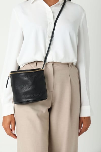 Fred De La Bretoniere - Marianneke Crossbodytas Leer Zwart - Maat One Size