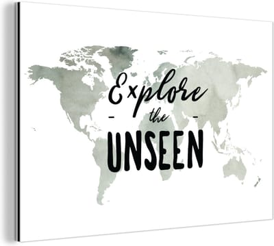 Aluminium schilderij 180x120 cm - Wanddecoratie metaal - Wereldkaart - Wit - Quote - Metalen muurdecoratie woonkamer - Decoratie industrieel - Foto op dibond - Industriële accessoires slaapkamer