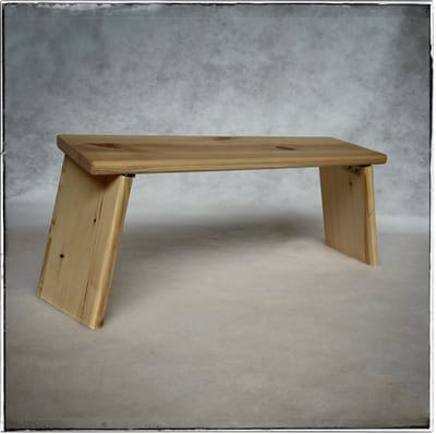 Keti Utulie Meditatiebankje inklapbaar | Help een kind naar school | hoogte 22 cm geschikt voor lengte 185-195 cm | vurenhout, diverse hoogtes leverbaar