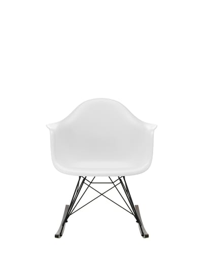 Vitra RAR Eames Plastic Armchair - katoen wit RE - zwart - sleden esdoorn donker
