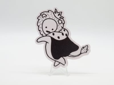 Koning Leeuw Sticker - Dieren in het Dagelijks Leven | Vera's Arts & Dice | Schattige Stickers - Handgemaakte Stickers - Journaling - Bullet Journal - Scrapbooking - Leuke Stickers - Laptop Sticker - Telefoon Sticker
