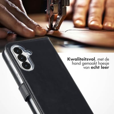 Selencia Hoesje - Geschikt voor Samsung Galaxy A36 / A56 (5G) - Echt Lederen Bookcase - Zwart