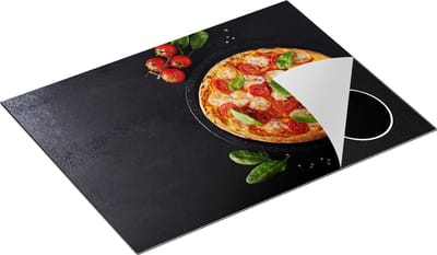 Chefcare Inductie Beschermer Mozzarella Pizza op een Marmeren Plaat - 70x50 cm - Afdekplaat Inductie - Kookplaat Beschermer - Inductie Mat