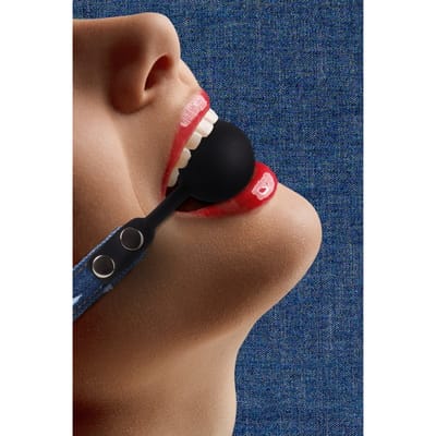 Ouch Siliconen Ball Gag - Met Ruwe Denim Bandjes - Blauw