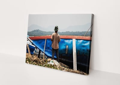 Schilderende Man | Canvasdoek | Wanddecoratie | 30CM x 20CM | Schilderij | Foto op canvas