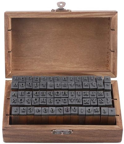 VT Goods - Houten Stempels Kit - 70 Stuks Alfabet Stempels - Vintage