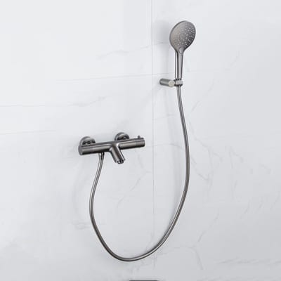 FugaFlow Eccelente Sobrado Badkamer Thermostatische badkraan met ronde handdouche, handdouchehouder en gladde doucheslang Gunmetal PVD
