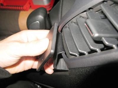 Brodit ProClip houder geschikt voor Ford Transit Connect 2019-2023 /Tourneo Connect 2019-2022 Center mount