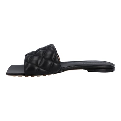 Bottega Veneta Dames Gevoerde Platte Sandalen in Zwart Lamsleer