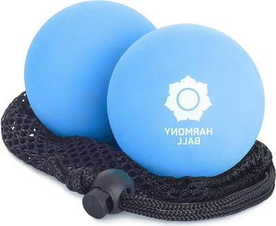 Massageballen van natuurlijk rubber en net - aangenaam zacht - perfect voor fascia massage - 2 stuks - 72 cm massage bal voeten
