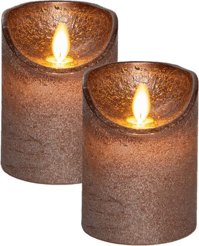 Anna's Collection Led kaars/stompkaars - 2x - brons - H10 x D7,5 cm - wax - bewegende vlam