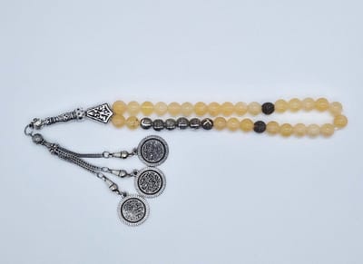 Handgemaakte naam tasbih 33 Kralen Natuursteen “ Calciet geel” - met metaal tassel “Constantinopel"- Met je naam of de naam van uw geliefde- 8 mm diameter van de korrel
